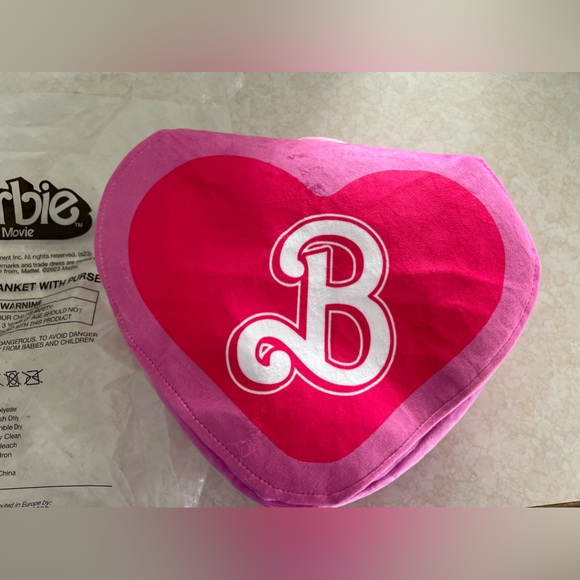 Barbie Other - NEW BARBIE Movie Purse & Soft Throw Blanket Set